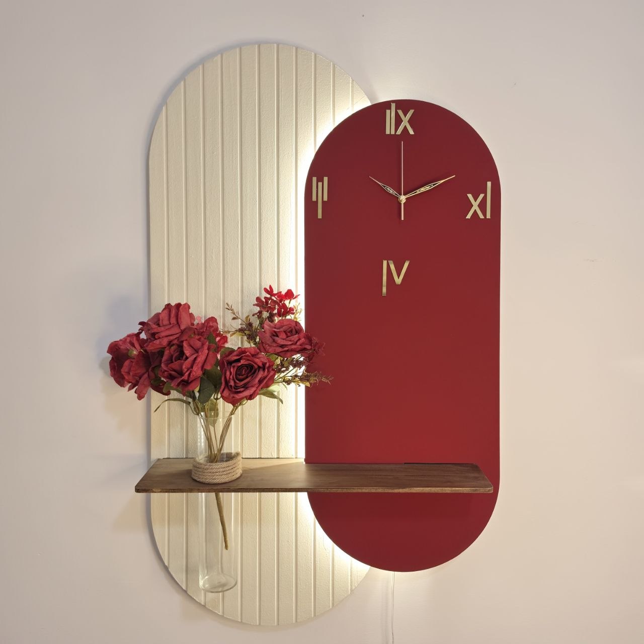 تابلو زنده ساعت دیواری زرشکی